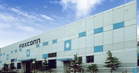 汽車FPC之富士康廣州10.5代線首臺曝光機進駐，10月將量產(chǎn)